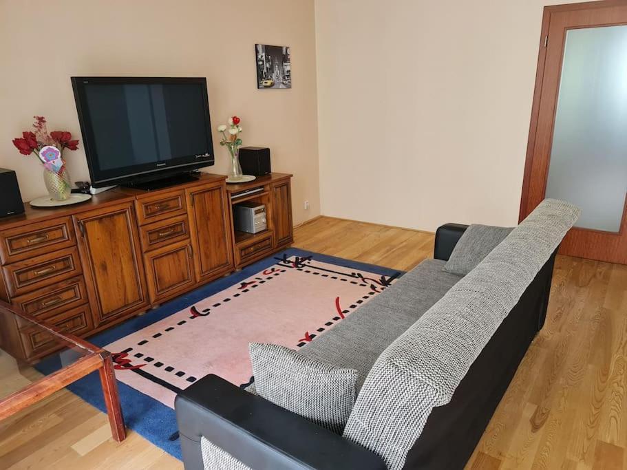 Comfortable Apartment! Прага Екстериор снимка