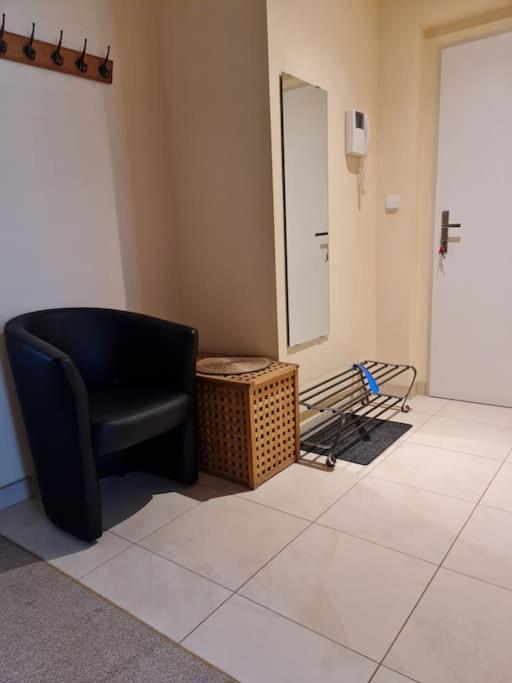 Comfortable Apartment! Прага Екстериор снимка